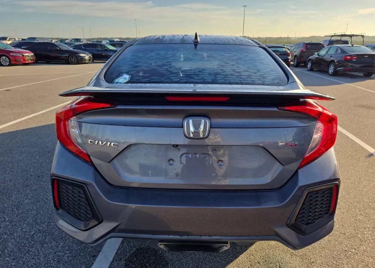 Used 2018 Honda Civic Si image 4