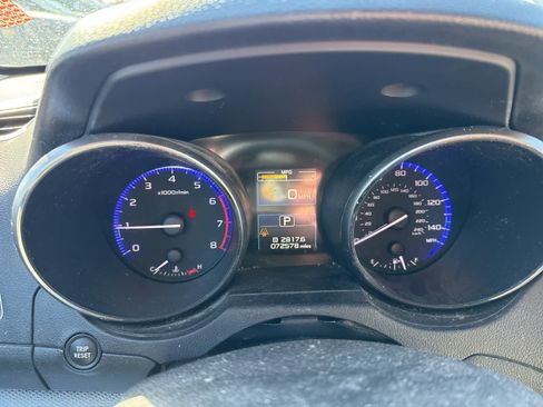 Used 2017 Subaru Outback 2.5i Premium image 18