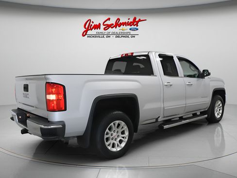 Used 2017 GMC Sierra 1500 SLE w/ Suspension Package, Off-Road AWD/4WD image 6