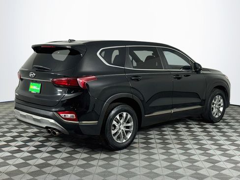 Used 2019 Hyundai Santa Fe SE AWD/4WD image 8