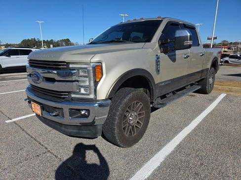 Used 2017 Ford F350 King Ranch w/ Chrome Package image 2