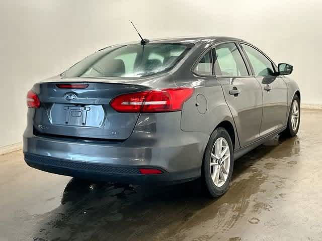 Used 2017 Ford Focus SE FWD image 21