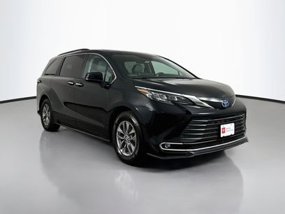 Certified 2024 Toyota Sienna XLE w/ XLE Plus Package