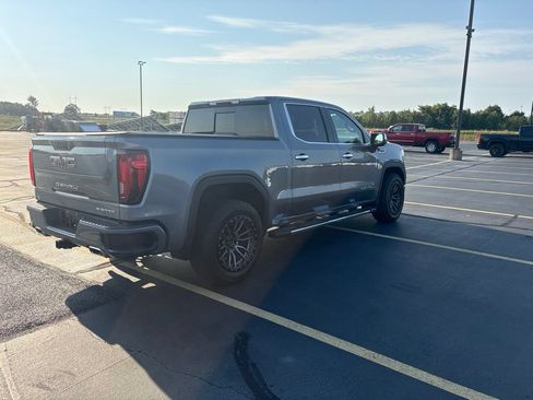 Used 2021 GMC Sierra 1500 Denali w/ Driver Alert Package II AWD/4WD image 9