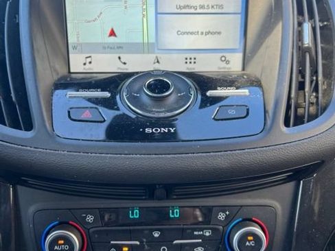 Used 2019 Ford Escape Titanium AWD/4WD image 7