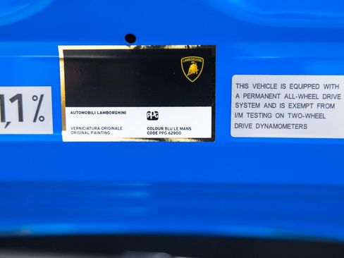 Used 2018 Lamborghini Huracan Performante AWD/4WD image 55