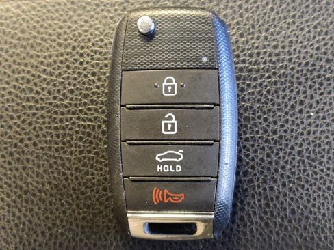 Used 2022 Kia Rio S FWD image 32