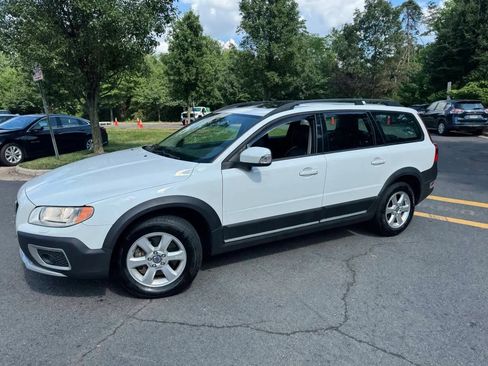 Used 2008 Volvo XC70 3.2 image 38
