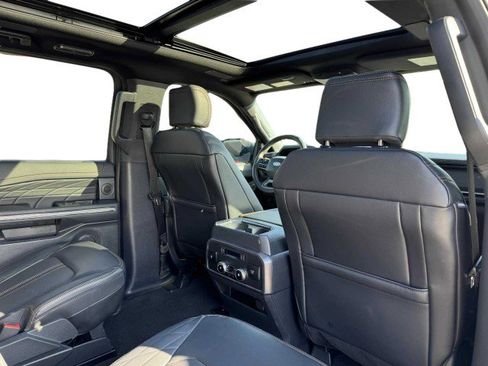 Used 2024 Ford Expedition Platinum image 52
