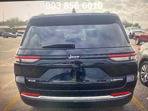 Used 2023 Jeep Grand Cherokee Limited image 5