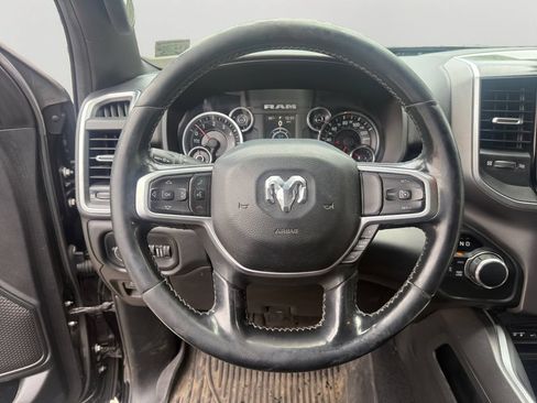 Used 2019 RAM 1500 Big Horn AWD/4WD image 12