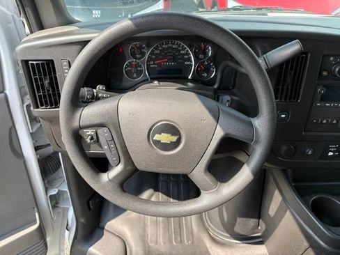 Used 2025 Chevrolet Express 2500 w/ Driver Convenience Package RWD image 34