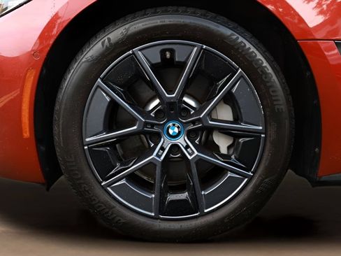 Used 2024 BMW i4 eDrive35 w/ Premium Package RWD image 6