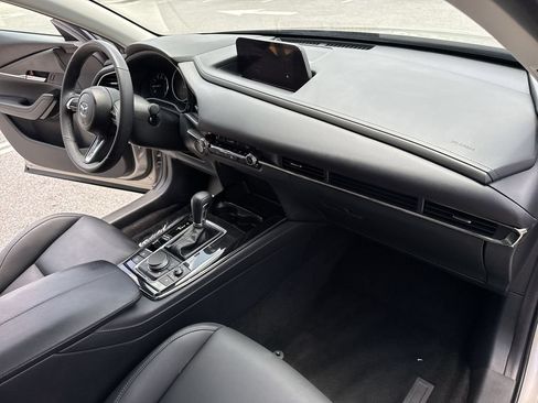 Certified 2024 MAZDA CX-30 AWD 2.5 S w/ Preferred Package image 32
