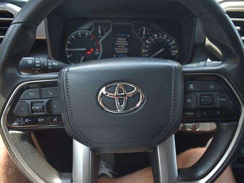 Used 2023 Toyota Tundra SR5 w/ SR5 Convenience Package AWD/4WD image 15