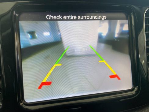 Used 2013 Dodge Dart SXT image 35