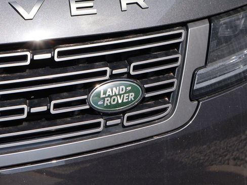 Used 2023 Land Rover Range Rover Sport SE AWD/4WD image 2