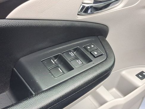 Used 2016 Honda Pilot EX-L image 12