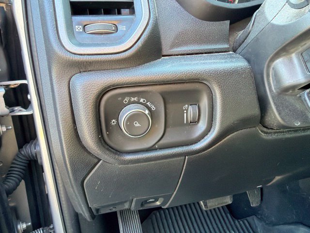 Used 2022 RAM 2500 Tradesman AWD/4WD image 20