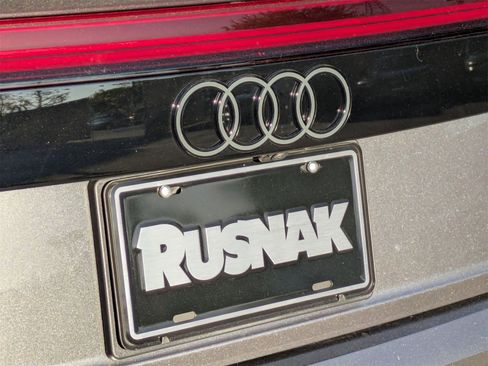 New 2026 Audi Q8 Premium Plus image 15