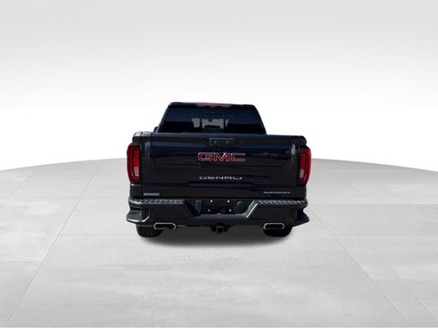 Used 2023 GMC Sierra 1500 Denali w/ Denali Reserve Package AWD/4WD image 11