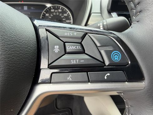 Used 2023 Nissan Altima 2.5 SL AWD/4WD image 14