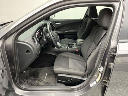Used 2017 Dodge Charger SXT