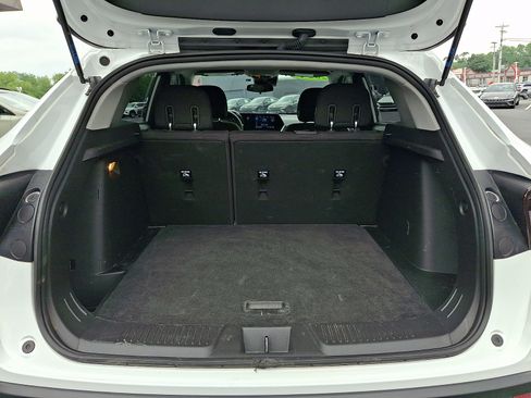 Used 2024 Chevrolet Trax LS FWD image 27