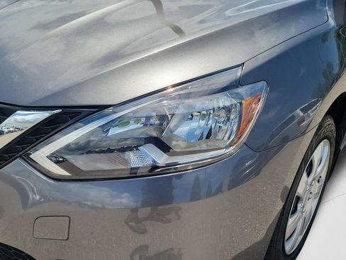 Used 2017 Nissan Sentra S FWD image 22