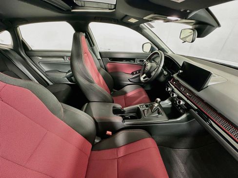 Used 2025 Honda Civic Si image 29