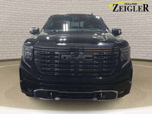 Used 2023 GMC Sierra 1500 Denali Ultimate image 2