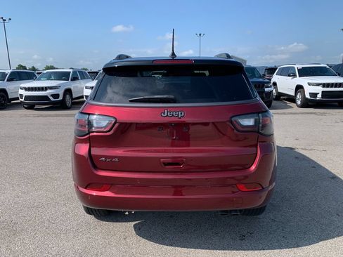Used 2022 Jeep Compass High Altitude AWD/4WD image 6