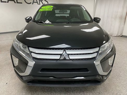 Used 2018 Mitsubishi Eclipse Cross ES image 2