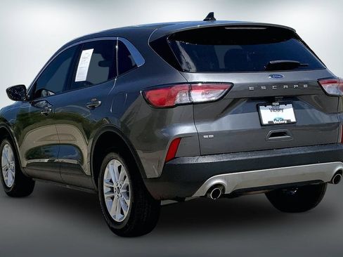 Used 2022 Ford Escape SE FWD image 11