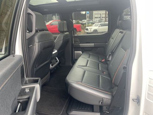 Used 2024 Ford F150 Lariat w/ Equipment Group 502A High image 7