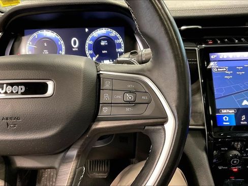 Used 2021 Jeep Grand Cherokee L Limited w/ Luxury Tech Group II AWD/4WD image 13