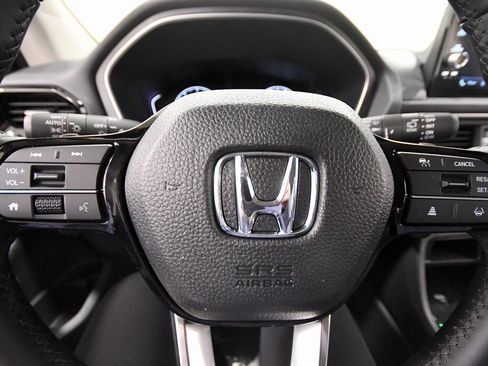 New 2025 Honda Pilot EX-L image 18