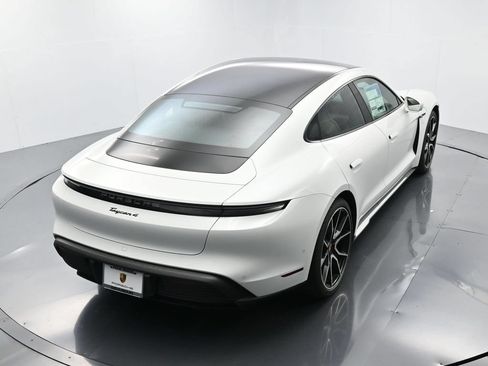 Certified 2025 Porsche Taycan AWD/4WD image 36