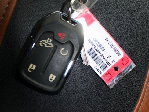 Used 2023 Chevrolet Silverado 3500 High Country image 27