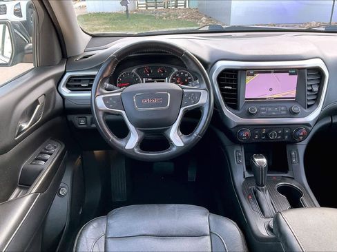 Used 2018 GMC Acadia SLT image 6