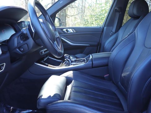 Used 2021 BMW X5 xDrive40i w/ Convenience Package image 12