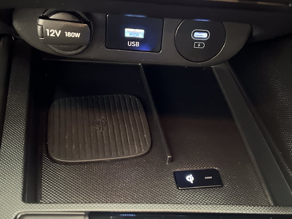 Used 2026 Hyundai Elantra Sport FWD image 47