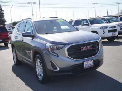 Used 2019 GMC Terrain SLE w/ Driver Convenience Package