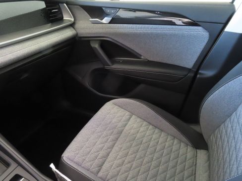 New 2026 Volkswagen Tiguan S FWD image 20