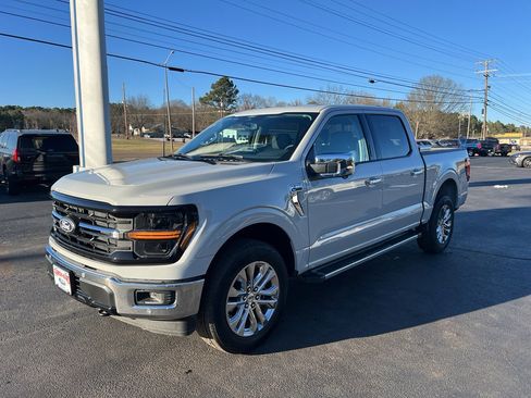 Used 2024 Ford F150 XLT w/ Equipment Group 302A MID image 2
