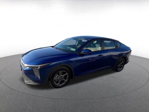 Used 2025 Kia K4 LXS image 8