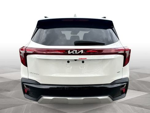 Certified 2026 Kia Seltos S AWD/4WD image 7