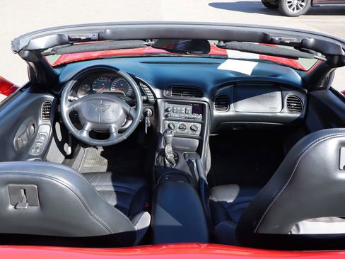 Used 2000 Chevrolet Corvette Convertible image 32