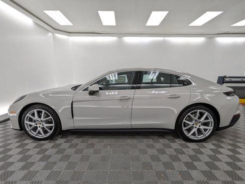 New 2026 Porsche Panamera image 2