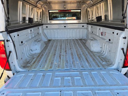 Used 2020 Chevrolet Colorado W/T w/ WT Convenience Package image 40